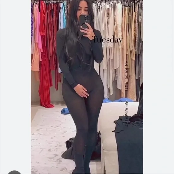 SKIMS SHEER SCULPT CATSUIT BLACK NWT - Picture 1 of 8